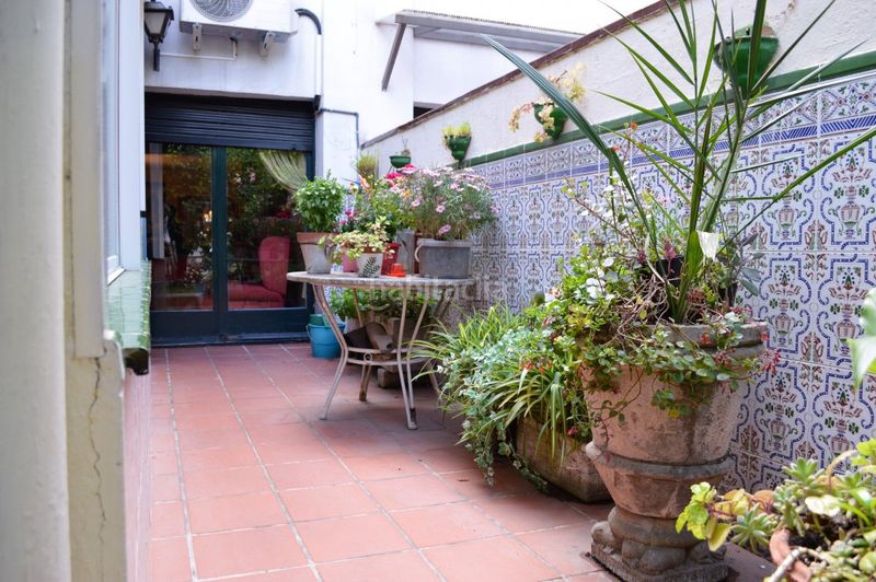 Foto f93d02aa-77b7-4566-9088-3f2dbb2737b5. Casa amb calefacció a Centre Sabadell