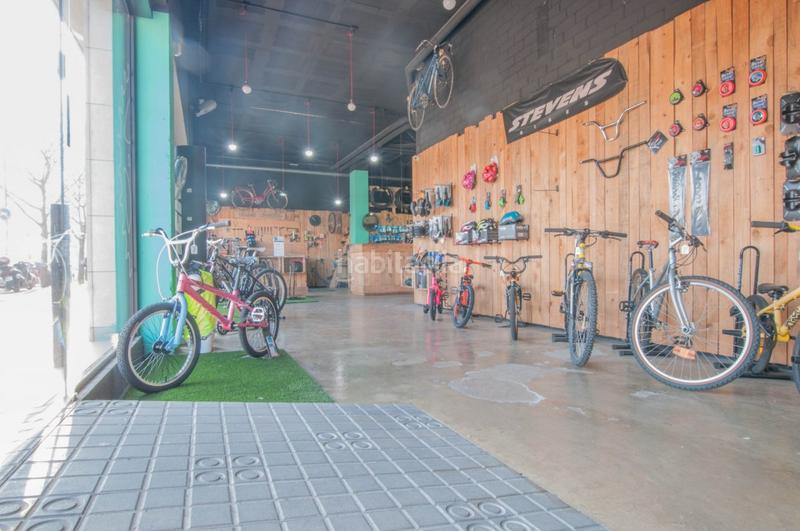 Foto 4bc1dae1-8934-4cd0-ba7b-403c23cc5754. Alquiler local comercial  de 120m2 en alquiler en zona ronda santa maria de barberá del valles en Barberà del Vallès