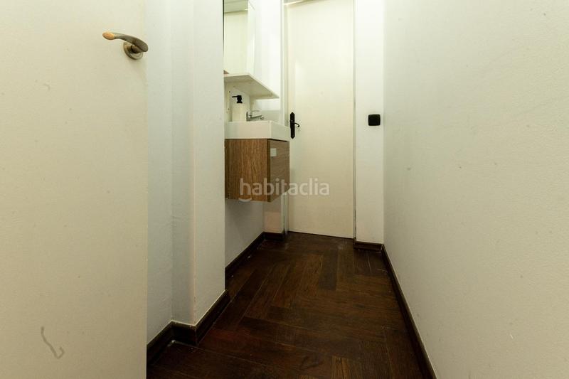 Foto aef13039-4111-47cd-8172-53fc885fd22f. Location local commercial dans Eixample Sabadell