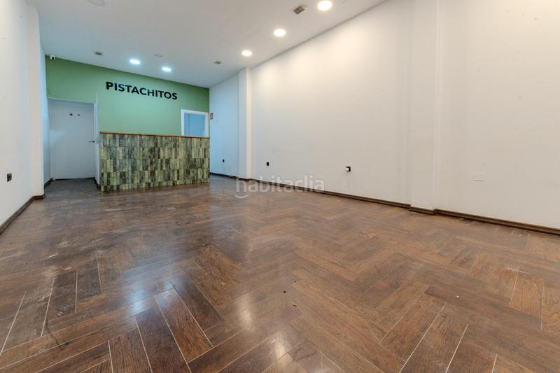 Foto 4c00ee69-1013-4a4d-8493-1e102813e037. Rent business premise in Eixample Sabadell