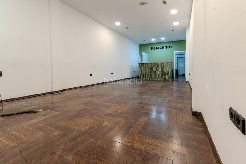 Foto d61c7cf4-9d96-400b-a004-6d890df7dbac. Rent business premise in Eixample Sabadell