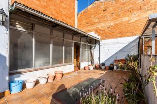 Maison jumelée  Carrer esglesia romanica de l'. Crea el hogar de tus sueños en creu de barberà! una casa con inf