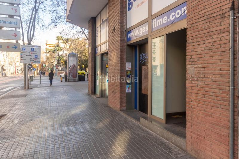Foto 758e59f5-3a0a-4f59-b37c-e49850bf40d0. Location bureau avec chauffage dans Eixample Sabadell