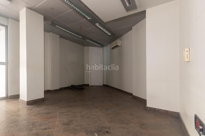 Foto db495e4a-5dd9-4f56-a2de-5bbb4efeab70. Location bureau avec chauffage dans Eixample Sabadell