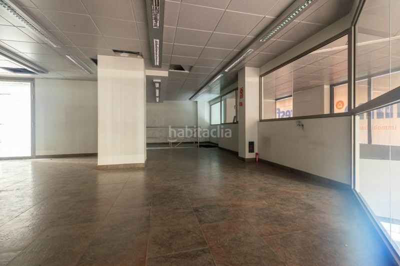 Foto ff6d7d30-c48d-449a-87ab-5262e3a66378. Location bureau avec chauffage dans Eixample Sabadell