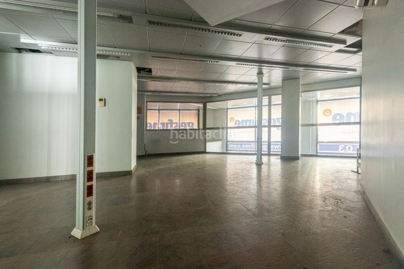 Foto 11f4403b-8aba-44c7-a5ae-d045bee88acc. Miete büro mit heizung in Eixample Sabadell