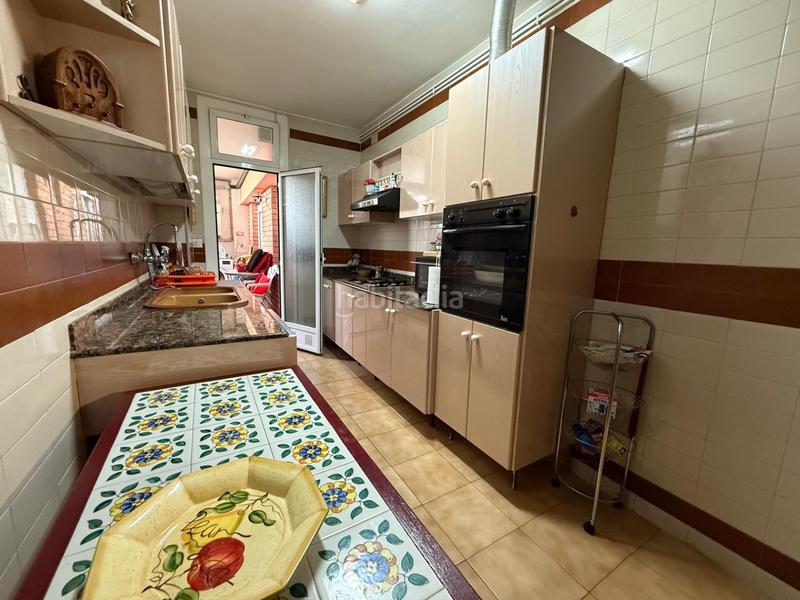 Foto 928cccaa-c5ea-45d1-b13f-dc04f510ebe7. Appartement avec chauffage parking dans Centre Sabadell