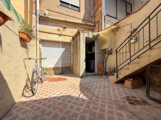 Maison jumelée à Creu Alta. Casa en creu alta con patio orientación sur