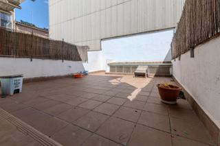 Appartamento in Can Rull. Piso 3 habitaciones y terraza de 36 m