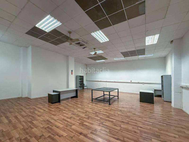 Foto 337de1cd-ee73-4c27-b5f2-185628d83b44. Lloguer nau industrial a Eixample Sabadell