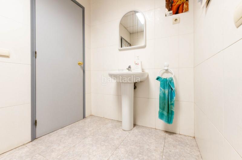 Foto e0195e2e-1f1b-4e97-9c88-3653d8f47494. Miete fabrikhalle in Eixample Sabadell