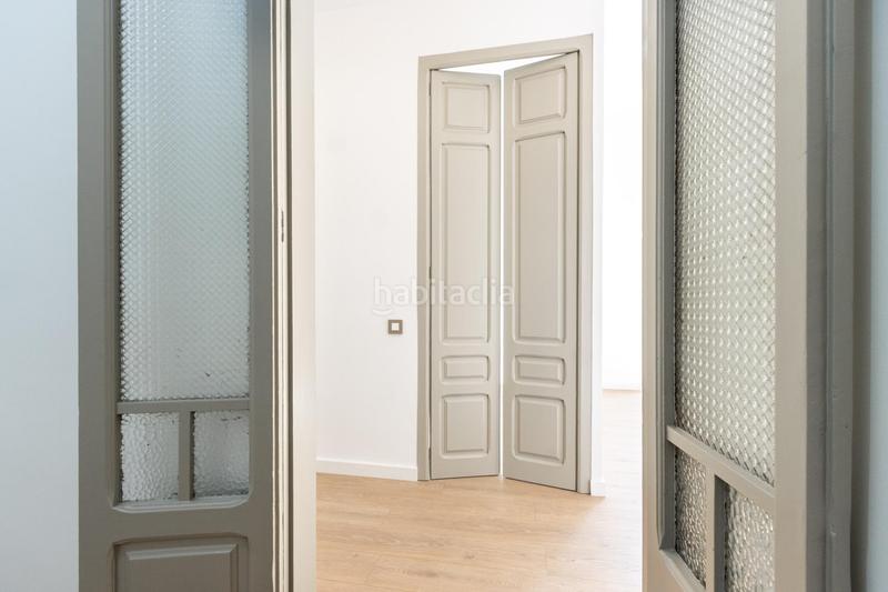 Foto b20f7701-10d3-4cf7-ba7b-5ceacb862294. Pis a Centre Sabadell