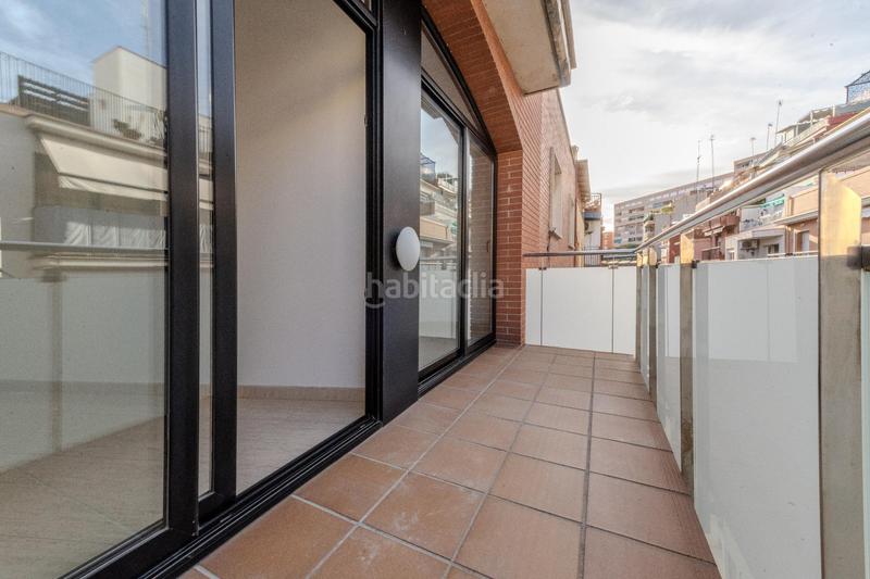 Foto 41a8e698-c363-4a2d-a19b-37def07e7967. Piso  seminuevo con terraza de 45 m en Can Baró Barcelona