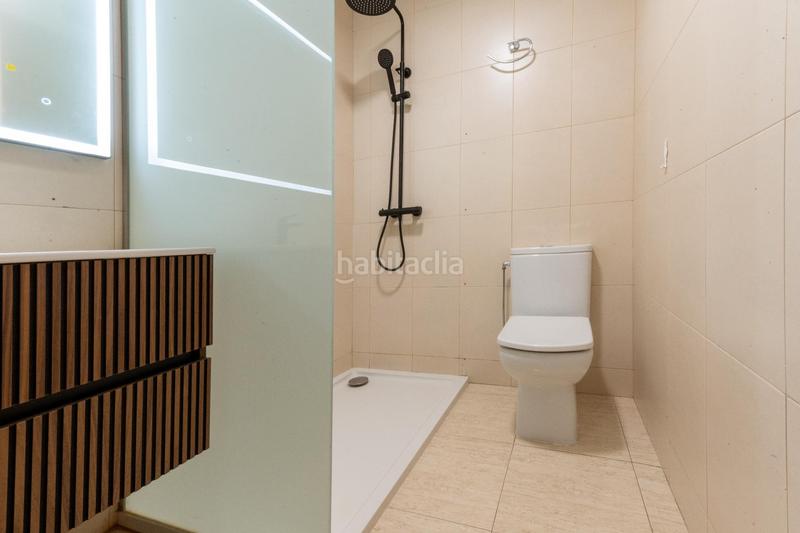 Foto 4d3fcbb5-1f01-4c62-9b43-cfb8bb17df43. Piso  seminuevo con terraza de 45 m en Can Baró Barcelona