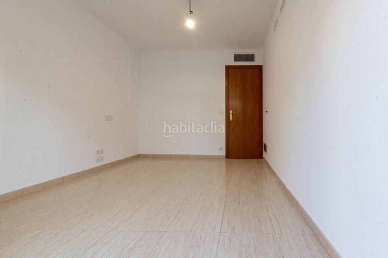 Foto 8958e5c9-a13c-4534-a1b3-373c96b177ba. Piso  seminuevo con terraza de 45 m en Can Baró Barcelona