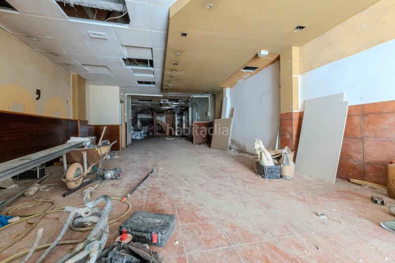 Foto f50183ff-38e7-4c29-9c09-a53725576fe1. Lloguer local comercial a Eixample Sabadell