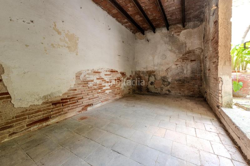 Foto 7182ad7d-e251-47f7-8837-c5fd95f5c721. Casa a schiera in Centre Sabadell