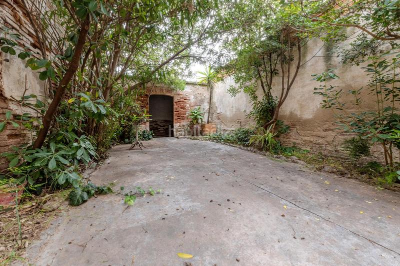 Foto fbdf9e20-7f61-40cf-a5f4-aa54b54d1e36. Casa a schiera in Centre Sabadell