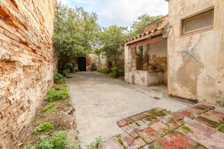 Maison jumelée à Centre. Casa 181 m2 con patio de 70 m2 a sur