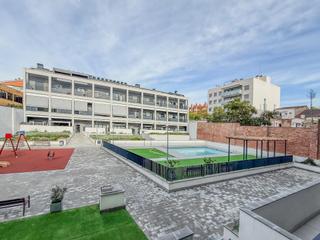 Location Appartement à Eixample. Piso obra nueva conzona comunitaria