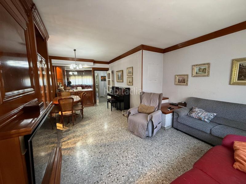 Foto 6c00b988-49d1-40e4-9a50-df398b131167. Maison avec chauffage parking dans Eixample Sabadell