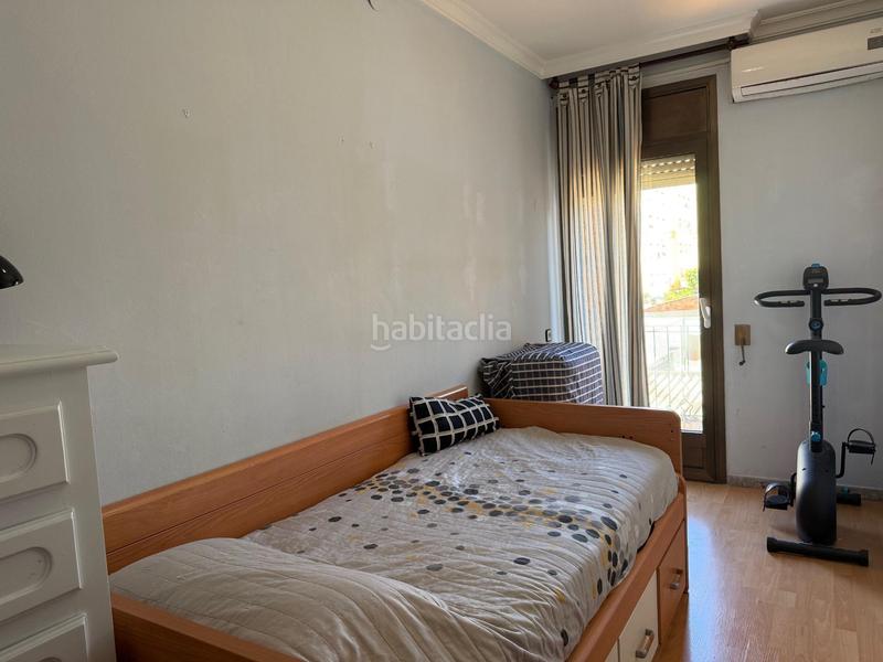 Foto 86b8d1e9-f905-43a5-91dc-3973c1d404f7. Maison avec chauffage parking dans Eixample Sabadell