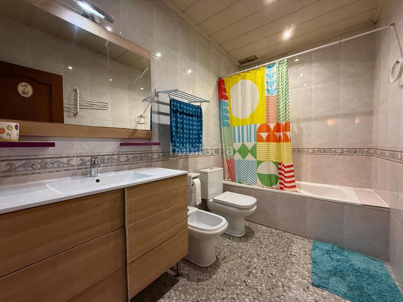 Foto c9f3a3e4-ad0f-477b-91a1-50290dc31dde. Maison avec chauffage parking dans Eixample Sabadell