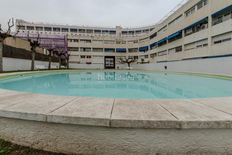 Foto 54effd55-4809-4263-8ce1-84b1d19cfc53. Planta baja  con terraza de 70 m en Eixample Sabadell