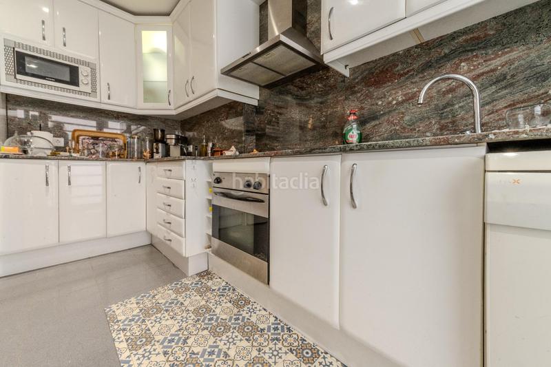 Foto fef21b7f-065a-4da9-ab6b-613cece88edf. Planta baja  con terraza de 70 m en Eixample Sabadell