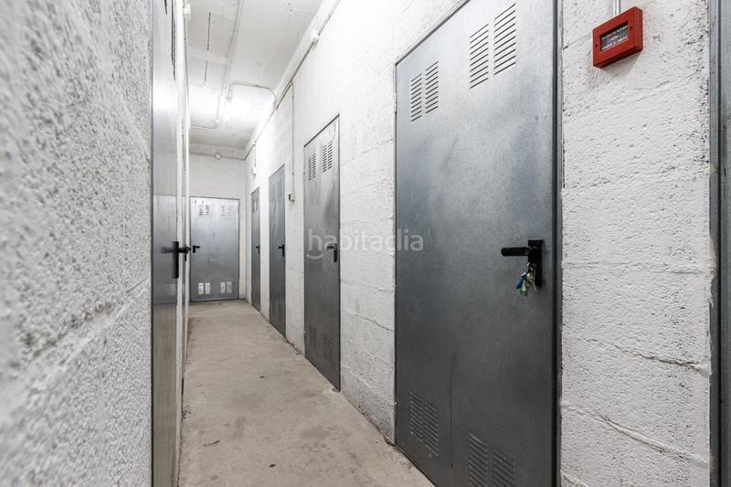 Foto af1dcacc-ad8f-4ee7-a5c7-5620a603dec9. Piso gran piso de 4 habitaciones con pk y trastero a escasos minutos de la rambla en Sabadell