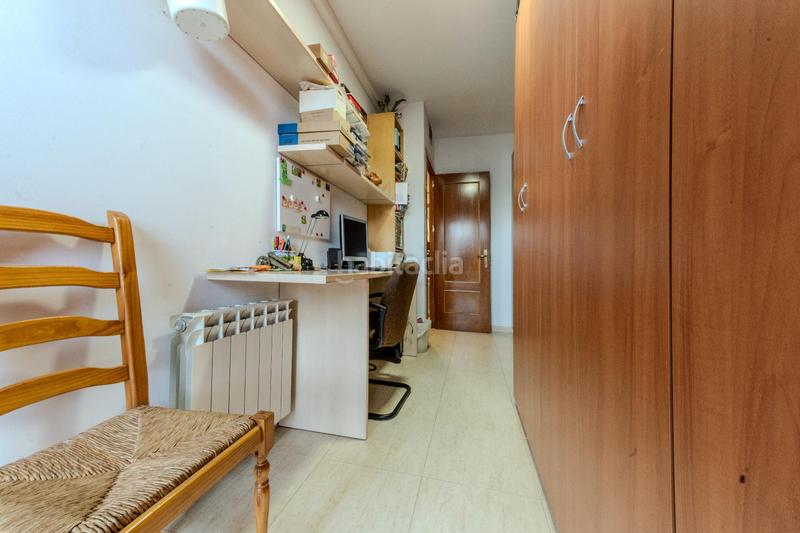 Foto 3255ea89-edaa-4f95-8021-1bea0a4ee06d. Pis amb calefacció aparcament a Sol i Padrís - Sant Oleguer Sabadell