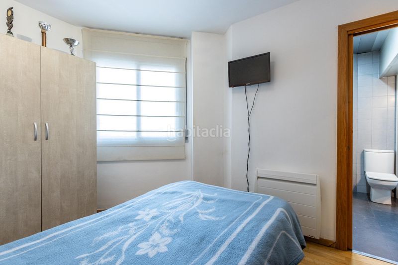 Foto 42df0572-98bf-4a51-98e3-a19fbdbbc8bb. Planta baixa a Creu de Barberà Sabadell