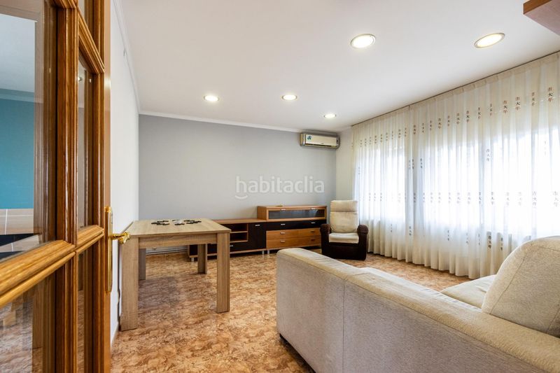 Foto 7735f676-008d-4f33-b8e6-7ce211bc40d4. Pis a Les Termes Sabadell