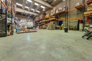 Lloguer Nau industrial a Sud-Zona Industrial. Nave seminuevo de 438 m2 en can bruguera