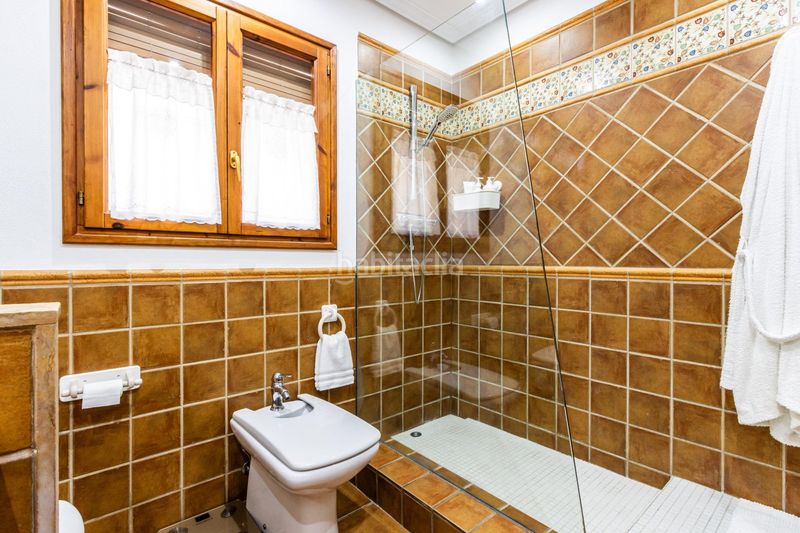 Foto 1dcb21fe-a3a9-4e29-b7ef-73e29a6e56c7. Casa amplitud, luz y confort en el corazón de leixample en Sabadell