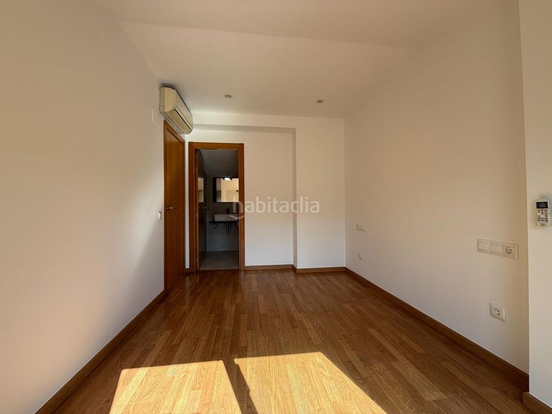 Foto b2b4e8c4-bc22-4de8-9f5a-ae5527f2ea1e. Appartamento con parcheggio in Eixample Sabadell
