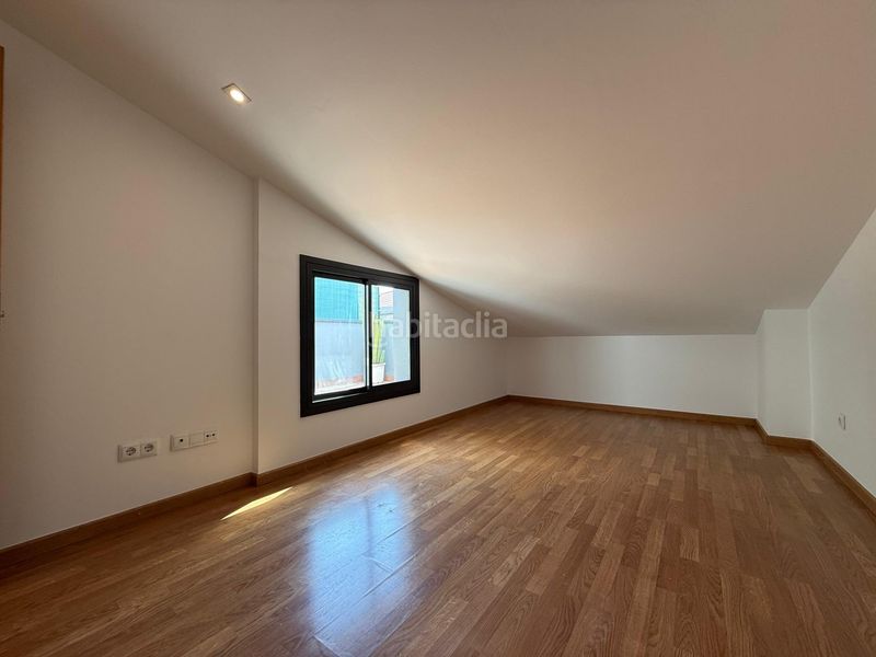 Foto c97980b0-1709-4cd4-8fe0-d0deabf87aa4. Appartamento con parcheggio in Eixample Sabadell