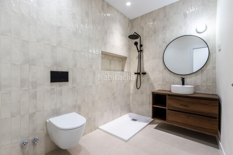 Foto 110ea521-a1e1-468a-b129-366acdfbd7c8. Casa a Centre Sabadell