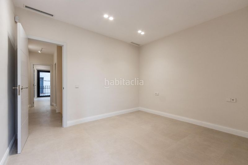 Foto 421fce39-1112-4189-9e82-16f37a2dad1f. Casa a Centre Sabadell