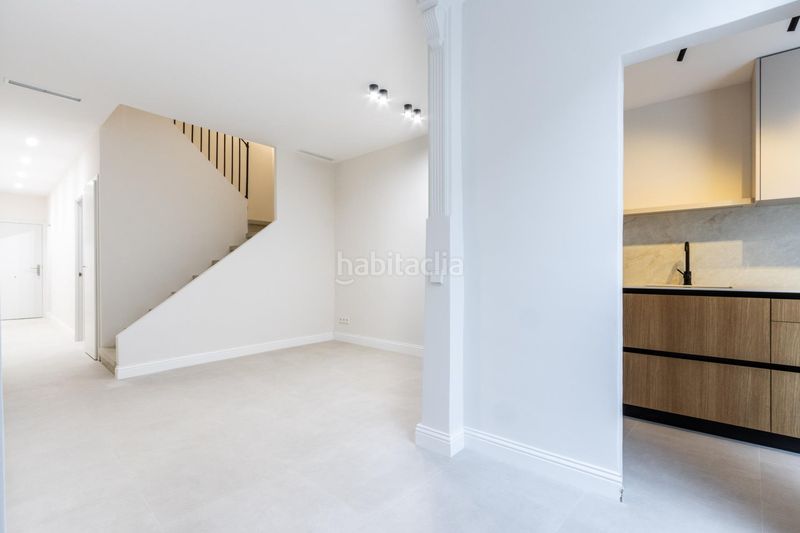 Foto 98d93cce-6534-49f3-ba30-e8df97080ad1. Casa a Centre Sabadell