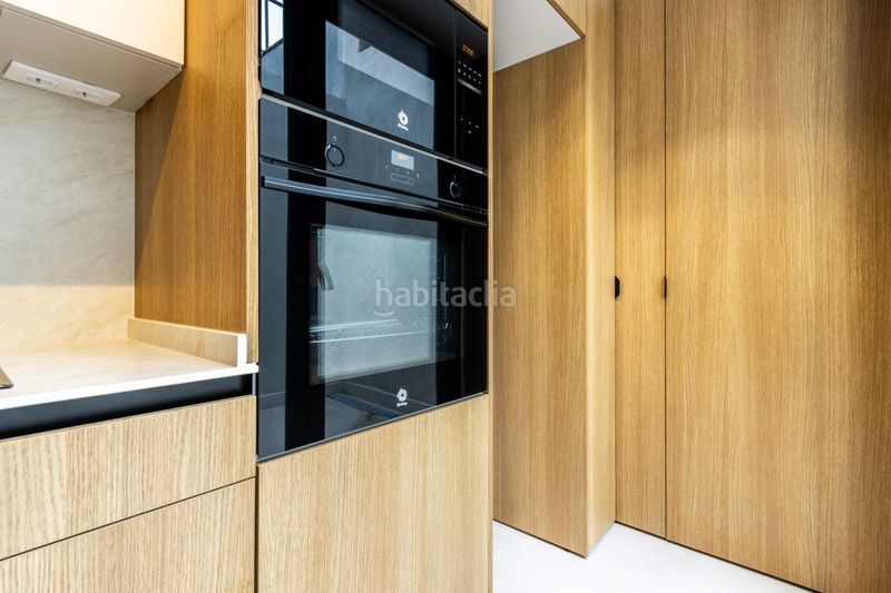 Foto 9fe2f96b-bb2d-49fe-af8a-11f7057e14e2. Casa a Centre Sabadell