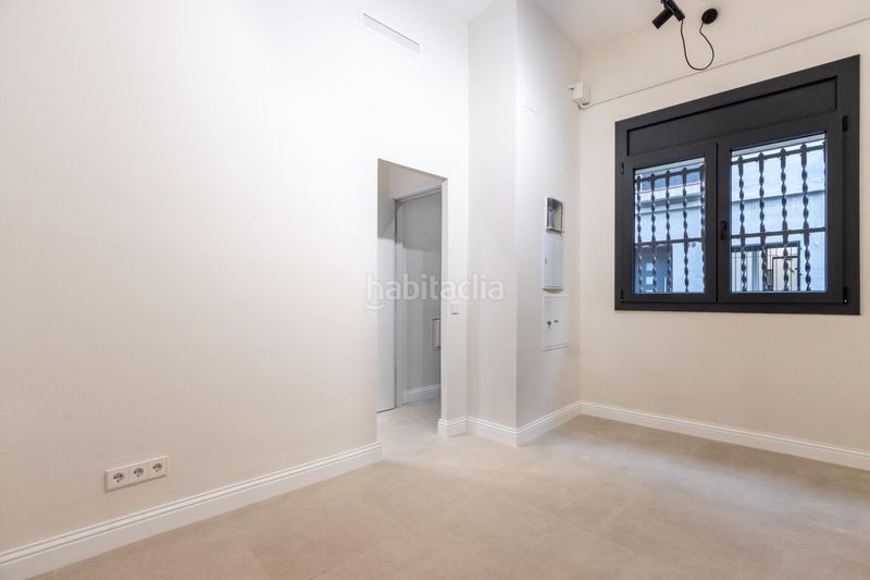 Foto c80eb989-8b09-4337-822d-67db74b21569. Casa a Centre Sabadell