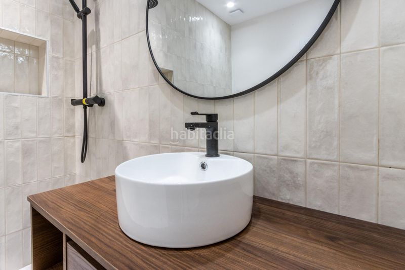 Foto fe151a44-6a8f-42d8-9342-3e6de31fd0f9. Casa a Centre Sabadell