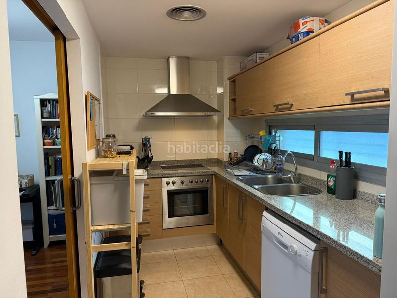 Foto 371c8498-0224-4190-b6c4-7a0f46c5703d. Pis amb calefacció aparcament a Covadonga Sabadell