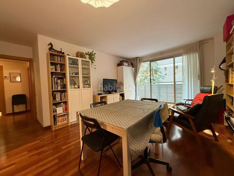 Foto d9cf15ba-df16-4098-8354-8423456254e3. Pis amb calefacció aparcament a Covadonga Sabadell