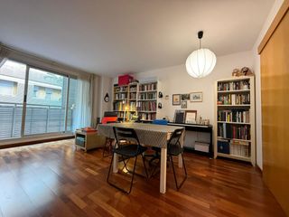 Etagenwohnung in Covadonga. Piso seminuevo con parking y trastero junto a renfe  centro de s