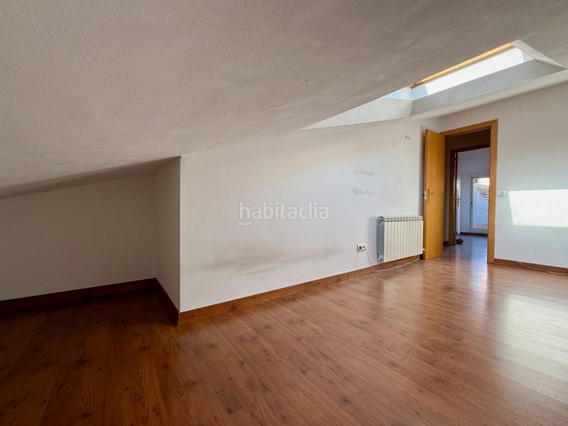 Foto 7bf6f927-8cba-462f-b898-0818ec83fefa. Àtic amb aparcament a Can Rull Sabadell