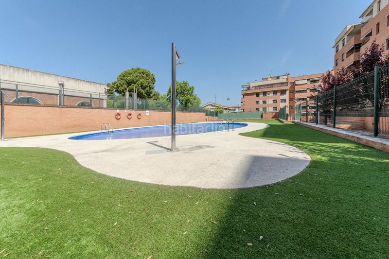 Foto 31566ac3-a94a-4f44-901b-4deb7d3b3b91. Planta baixa amb calefacció aparcament piscina a Sabadell