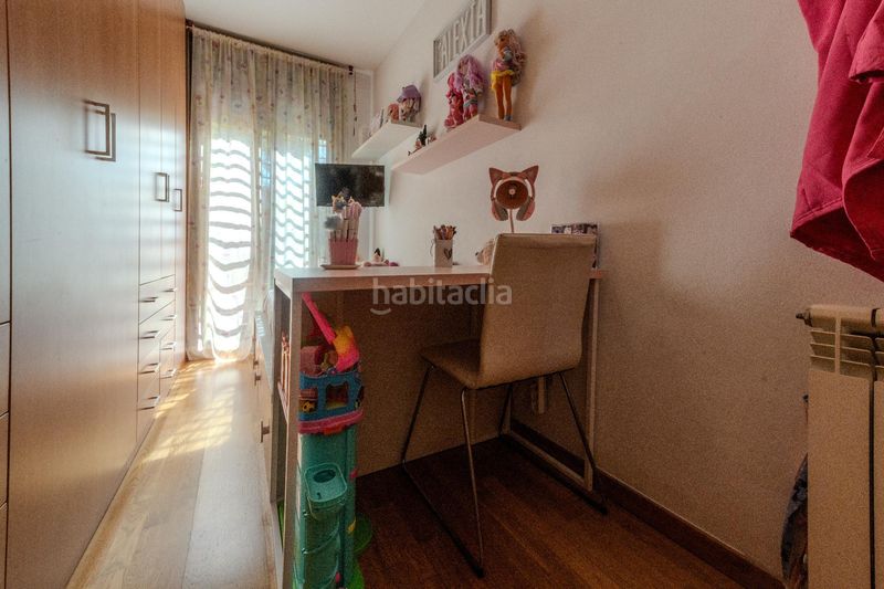 Foto ae327619-9dd5-4aac-85d9-e22007358c01. Planta baixa amb calefacció aparcament piscina a Sabadell