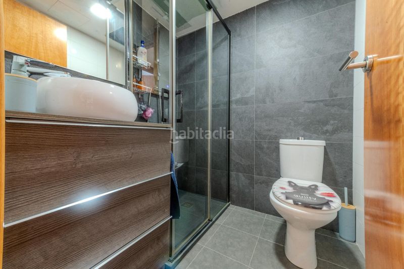 Foto d931334b-287c-4fec-b2da-47e1e63a50bf. Planta baixa amb calefacció aparcament piscina a Sabadell